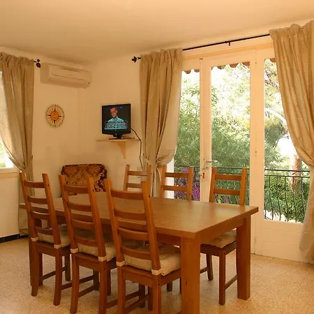 Location Corsica Apartment Cavalaire-sur-Mer Exterior photo