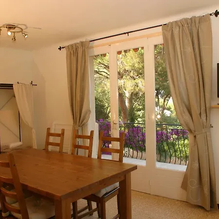 Location Corsica Apartment Cavalaire-sur-Mer Exterior photo
