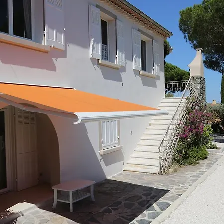 Location Corsica Apartment Cavalaire-sur-Mer Exterior photo