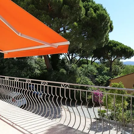 Location Corsica Apartment Cavalaire-sur-Mer Exterior photo